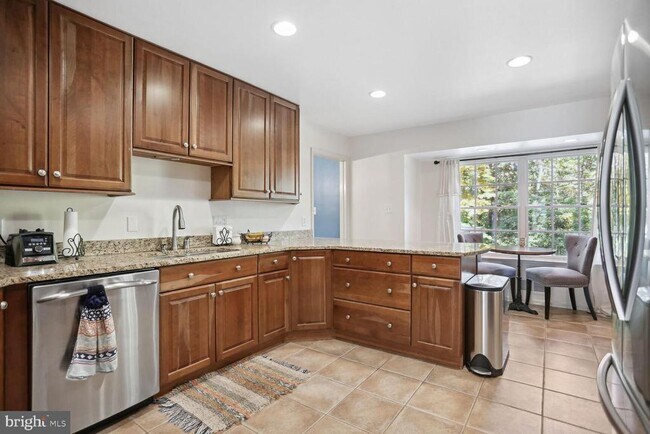Foto del edificio - 2300 Cheshire Ln