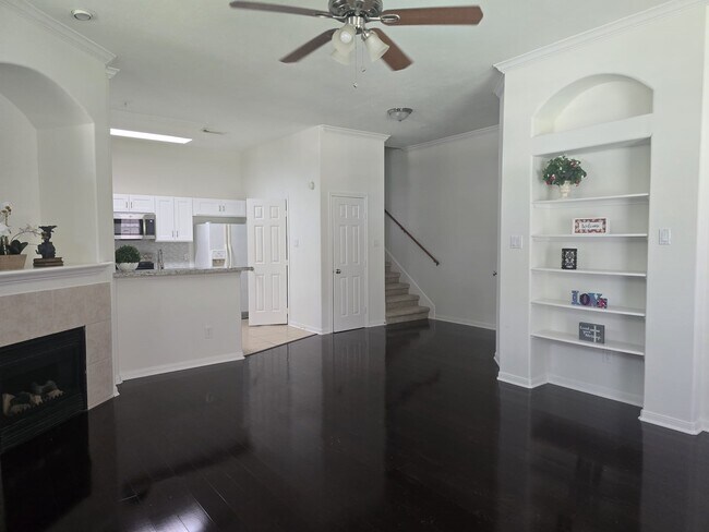 Foto del edificio - 2710 Grants Lake Blvd