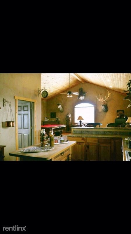 Foto del edificio - 2 br, 1 bath Apartment - 14314 Burrell St