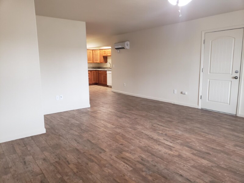 Foto principal - 4758 Skyway