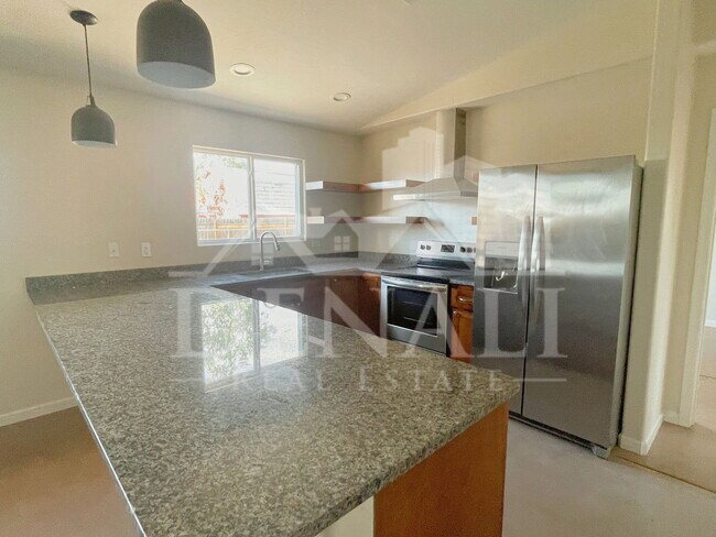 Foto del edificio - 2618 N Sparkman Blvd