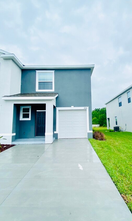 2016 Hovenweep Rd, Wesley Chapel, FL 33543 Townhouse for Rent in