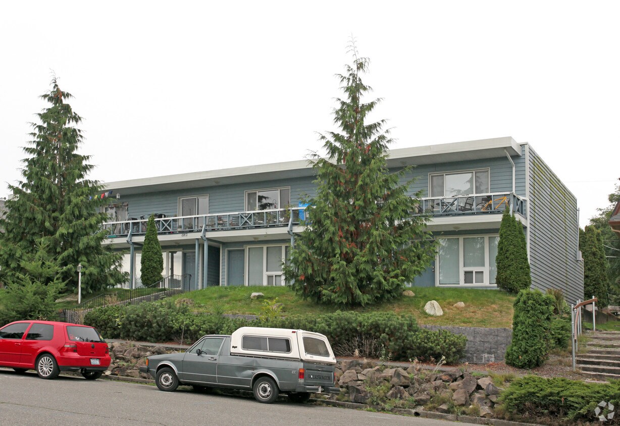 5124 N Highland St, Ruston, WA 98407 Apartments in Ruston, WA