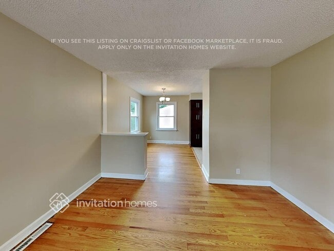 Foto del edificio - 9219 S 51st Ave