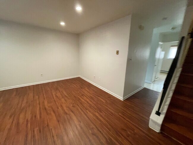 Building Photo - 505 Gilpin Rd