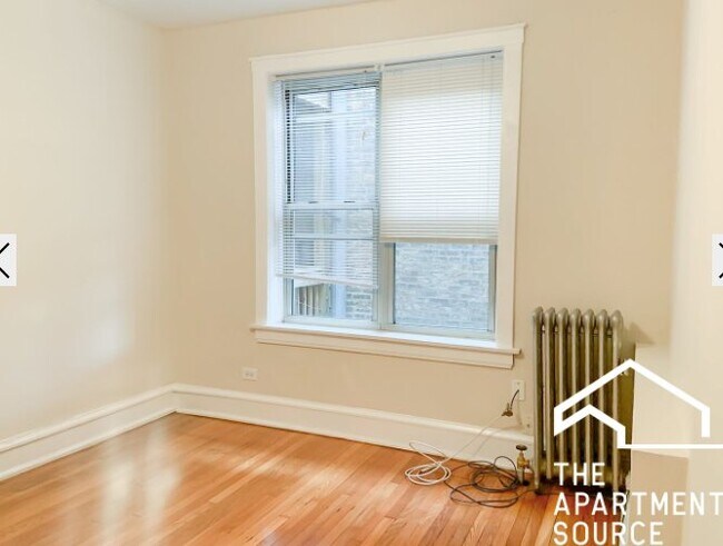 Foto del edificio - 1607 W Berteau Ave