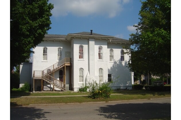 Primary Photo - Overmyer Apartment Building