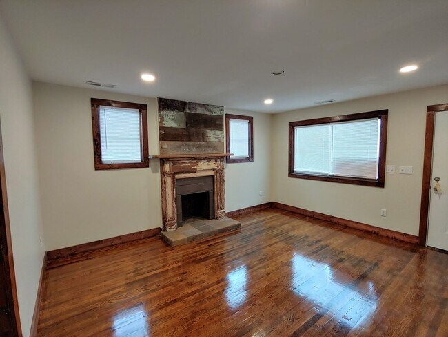 Foto del edificio - Charming 1940's Remodeled Home!