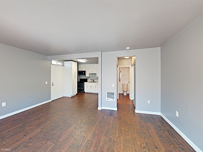 Building Photo - Studio, 1 bath  - 1973 Apple St Apt 24