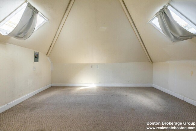 Foto del edificio - 61 Hillside St