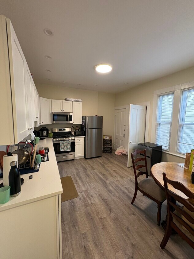 Foto principal - 1423 Cambridge St