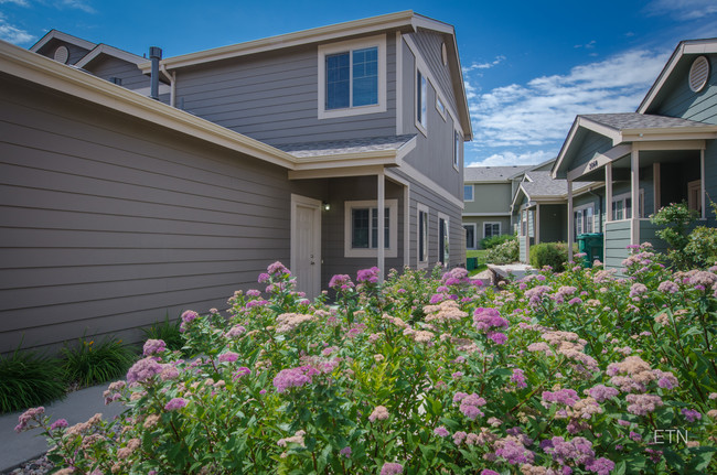 Building Photo - 2816 Arbor Dr