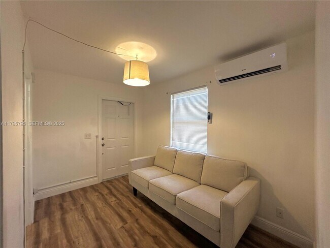 Foto del edificio - 407 NW 11th Ave