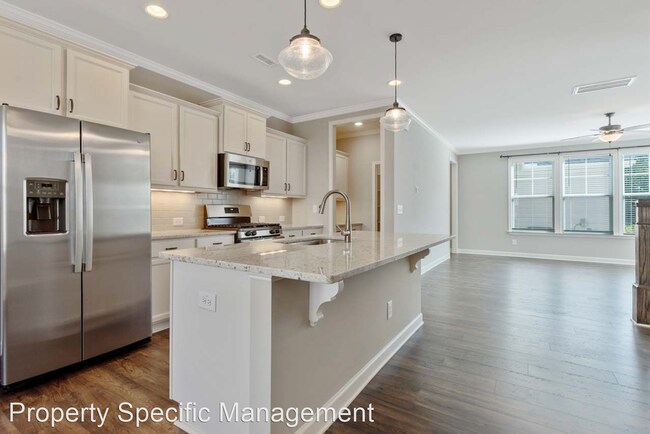 Building Photo - 3 br, 2.5 bath House - 150 Etteinne Garden...