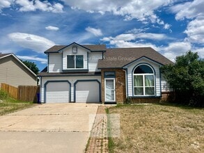 Building Photo - 8145 Camfield Cir