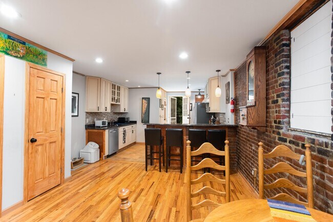 Foto del edificio - 222 Willow Ave