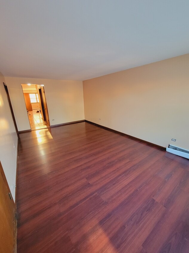 6138 S Kilpatrick Ave Unit 2, Chicago, IL 60629 Apartments in Chicago