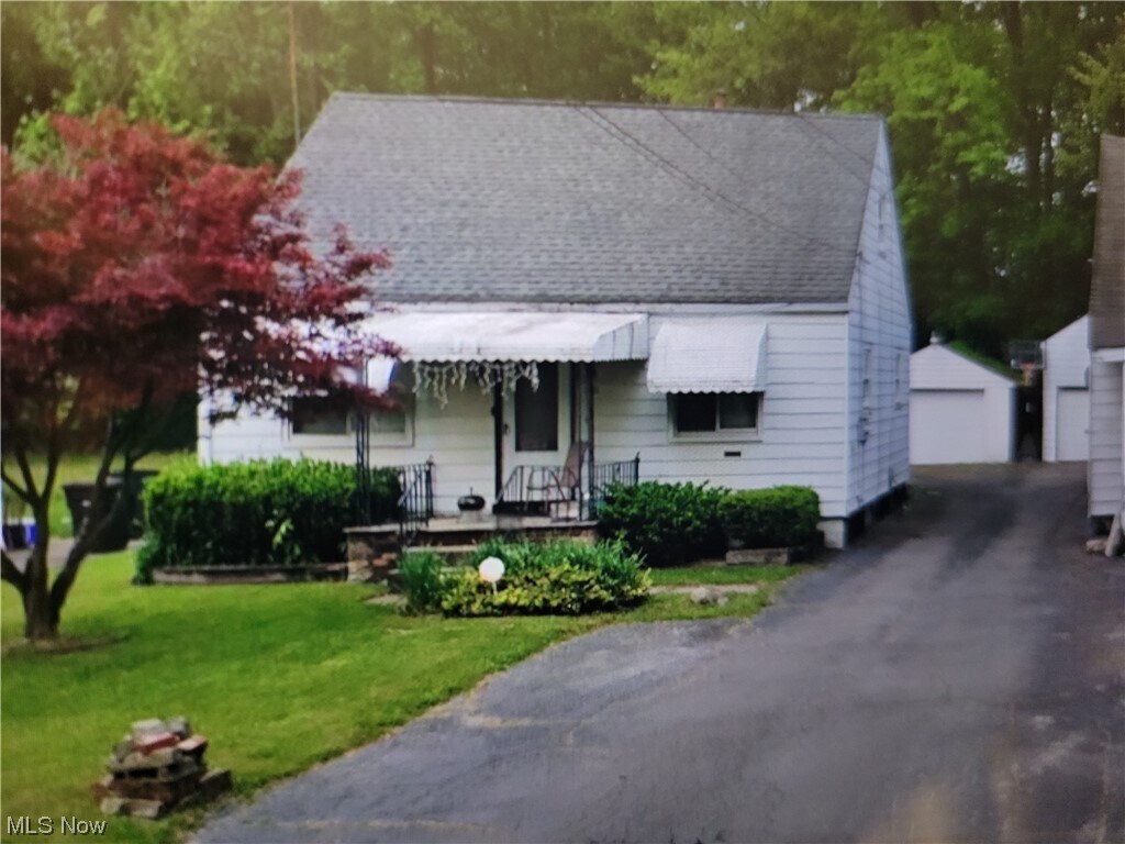 1341 Bingham Ave NW Warren, OH 44485 Alquileres en Warren, OH