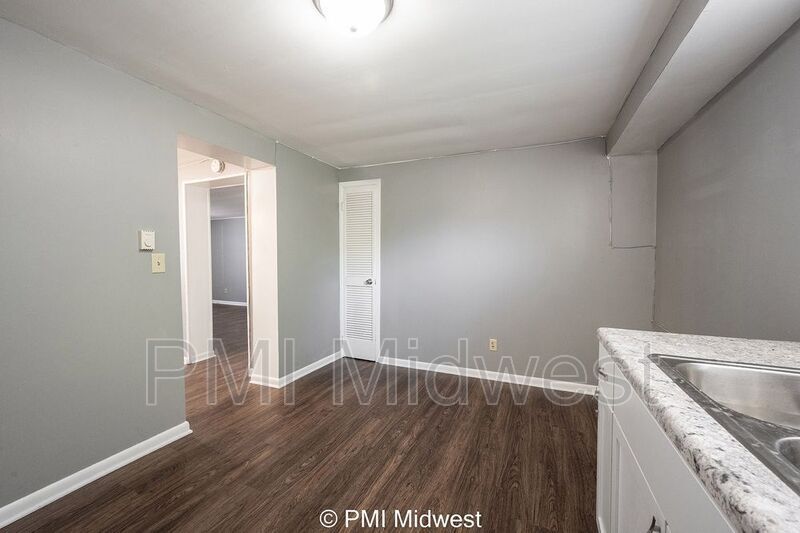 7046 E US Hwy 36 Unit Apt 5, Avon, IN 46123 Condo for Rent in Avon