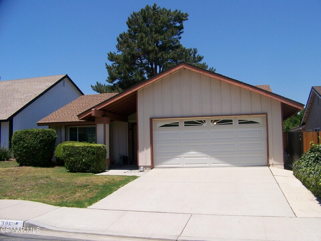 Primary Photo - 3861 Coronado Cir