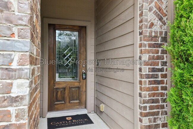 Foto del edificio - 1807 Golden Maple