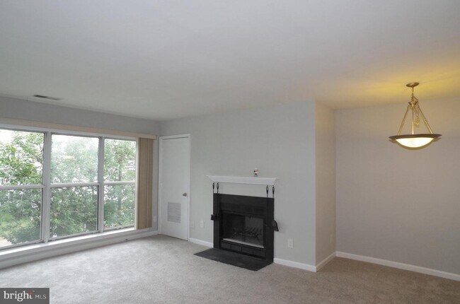 Building Photo - 10303 Appalachian Cir