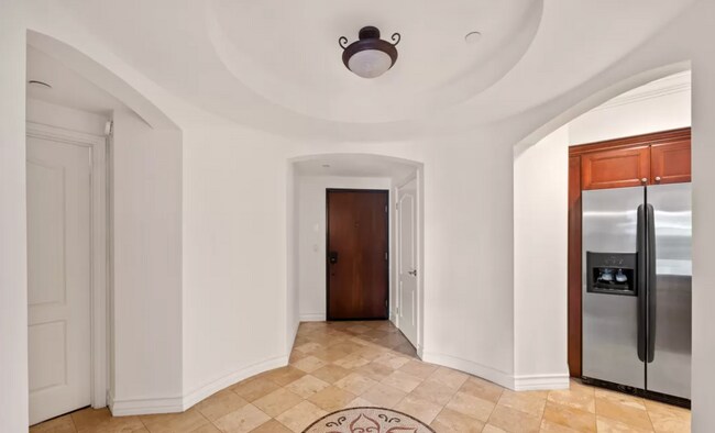Foto del edificio - 122 N Clark Dr