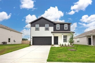 Building Photo - 31114 Gayle Prairie Oaks St