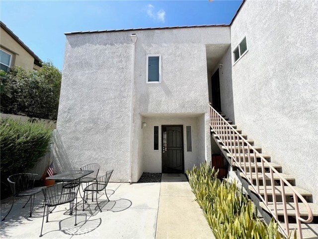 Foto del edificio - 17531 Newland St