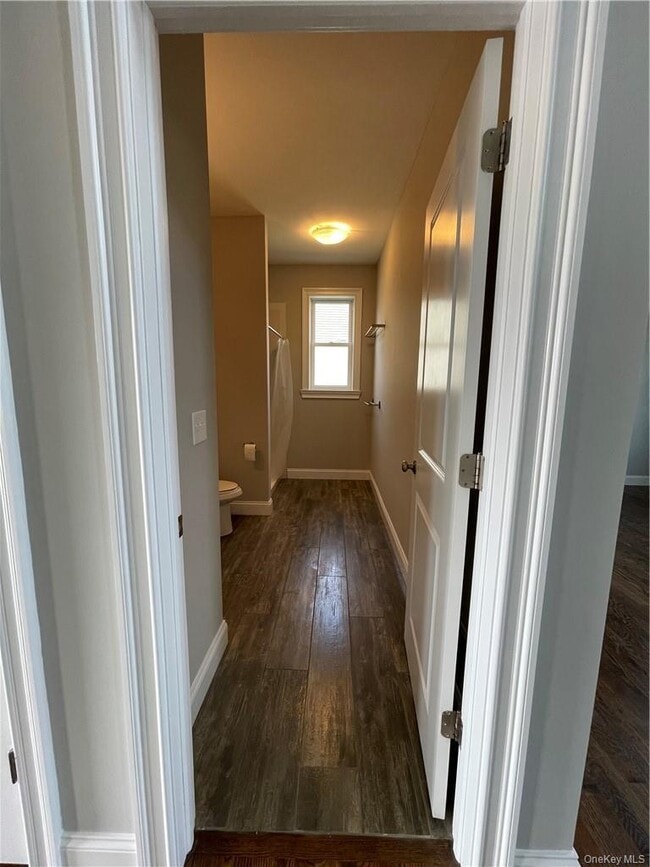 Building Photo - 88 Stratford Dr