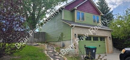 Building Photo - 5605 Bluff Pl