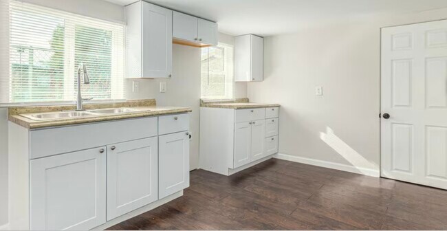 Foto del edificio - 3808 S Liberty Ave