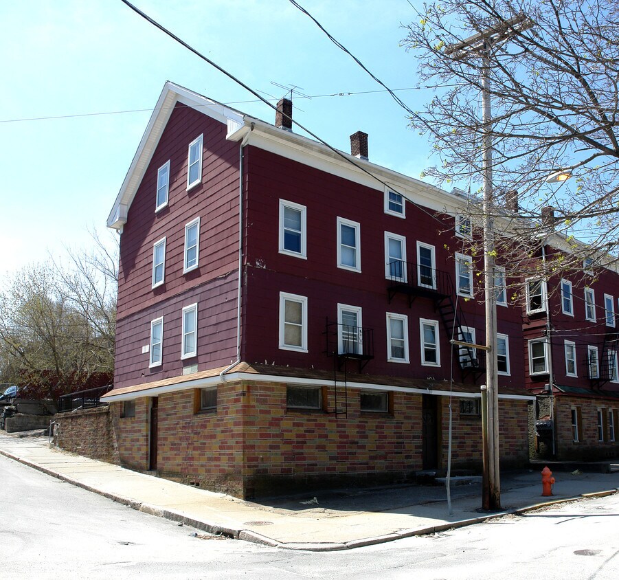 128 Sayles St, Woonsocket, RI 02895 Apartments in Woonsocket, RI