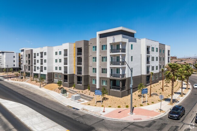 Building Photo - Marlowe Centennial Hills