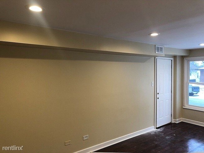 Foto del edificio - 13800 S Wentworth Ave