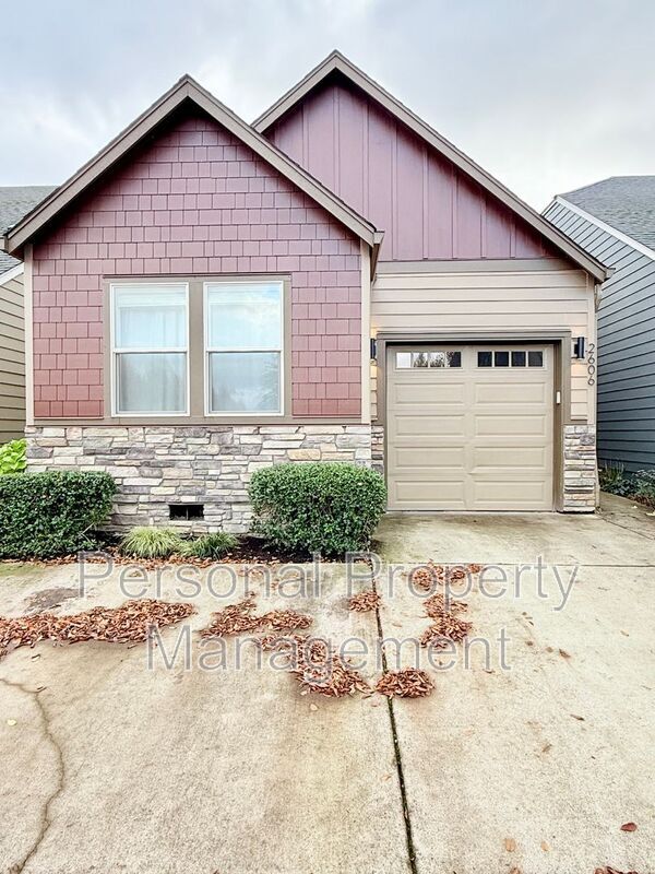 Foto principal - 2606 NE 130th Ct