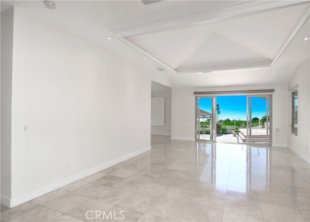 Building Photo - 15 Beachcomber Dr