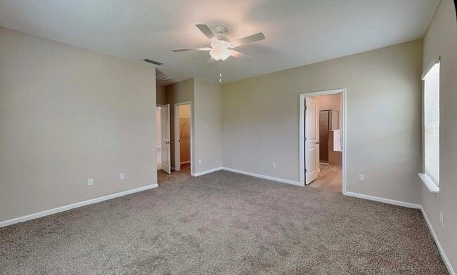 Building Photo - 11240 Oyster Creek Rd