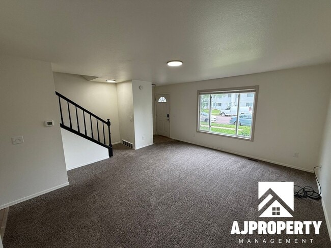 Building Photo - 2809 E Bragstad Dr