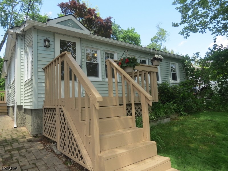 Primary Photo - 467 Lincoln Ave
