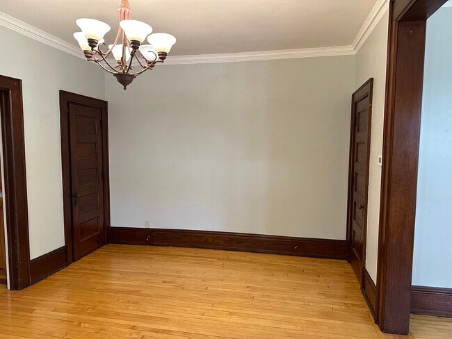 dining room (side view) - 1045 S Webster Ave