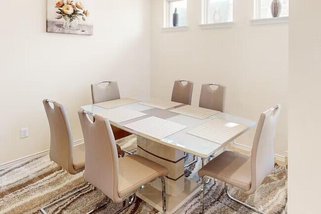 Foto del edificio - 3651 Sandy Brook Dr