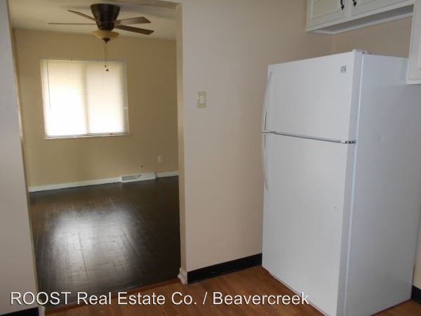 Building Photo - 3216 Cedarwood Rd