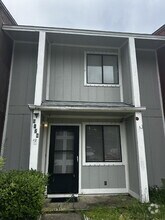 Building Photo - 5126 Lance St