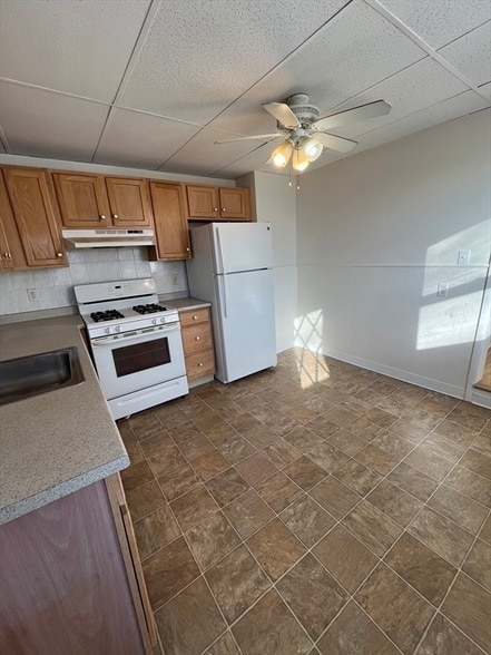 Building Photo - 36 Everett St