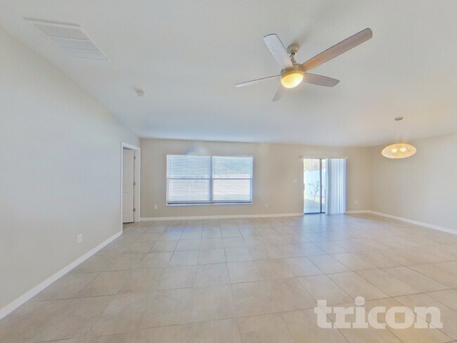 Foto del edificio - 10034 Carloway Hills Dr