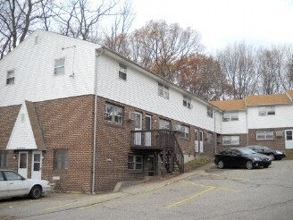 Foto principal - 1370 Highland Ave