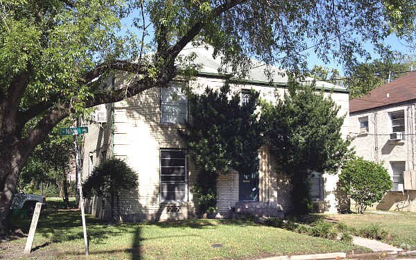 Building Photo - 1854 W Main St