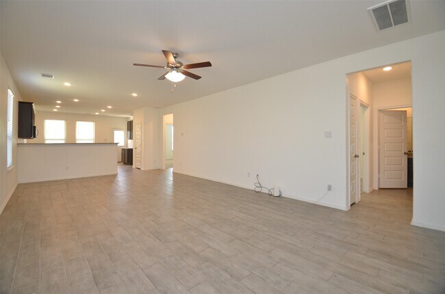 Building Photo - 5602 Tabula Rasa Dr
