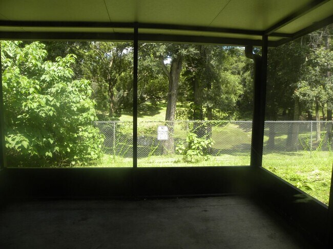 Foto del edificio - 4966 Sanoma Village